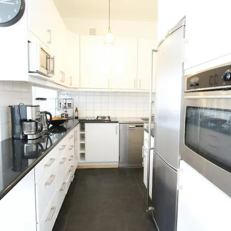 And Spacious For 4 With Sauna Tammerfors
