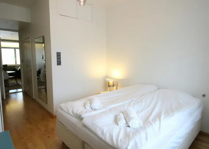 And Spacious For 4 With Sauna Appartamento