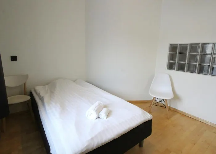 And Spacious For 4 With Sauna Appartamento